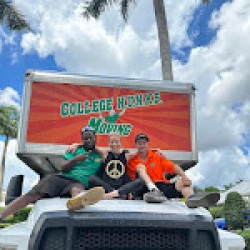 Latest review image uploaded by customer for COLLEGE HUNKS HAULING JUNK LAKE WORTH.