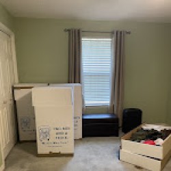 Latest review image uploaded by customer for Two Men And A Truck Pensacola.