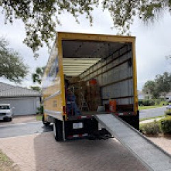 Latest review image uploaded by customer for Helping Hand Movers Naples.