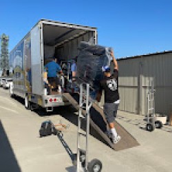 Latest review image uploaded by customer for Mentors Moving & Storage Bakersfield.