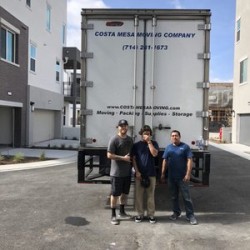 Latest review image uploaded by customer for Costa Mesa Moving Company.