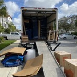 Latest review image uploaded by customer for Easy Florida Moving.