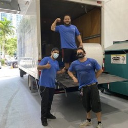 Image uploaded by customer for Pro Movers Miami.