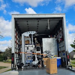 Image uploaded by customer for 3 Men Movers.