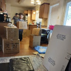 Latest review image uploaded by customer for Two Men and a Truck Arlington.