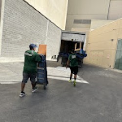 Latest review image uploaded by customer for Top Notch Movers.