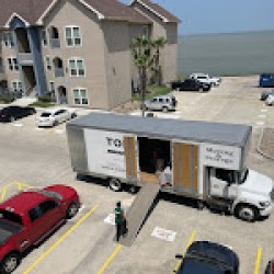 Latest review image uploaded by customer for Top Notch Movers.