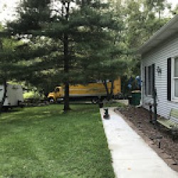 Image uploaded by customer for Zoom Van Lines, LLC.